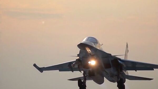 Máy bay không quân Nga phá hủy 5 kho và 6 cứ điểm khủng bố IS - Sputnik Việt Nam