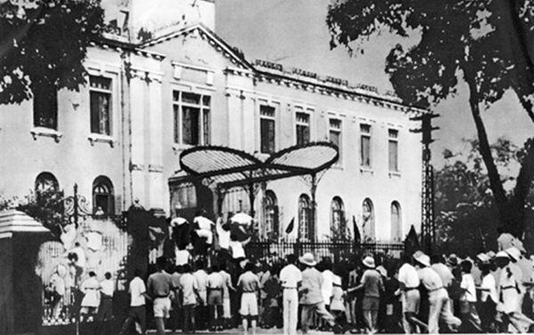 Cuộc nổi dậy ở Hà Nội, Việt Nam, ngày 19 tháng 8 năm 1945 - Sputnik Việt Nam