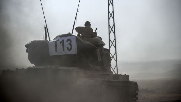 Xe tăng của Thổ Nhĩ Kỳ ở Syria - Sputnik Việt Nam
