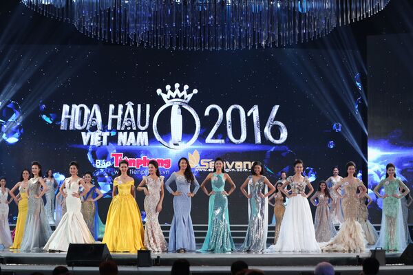Các thí sinh dự thi Hoa hậu Việt Nam 2016 - Sputnik Việt Nam