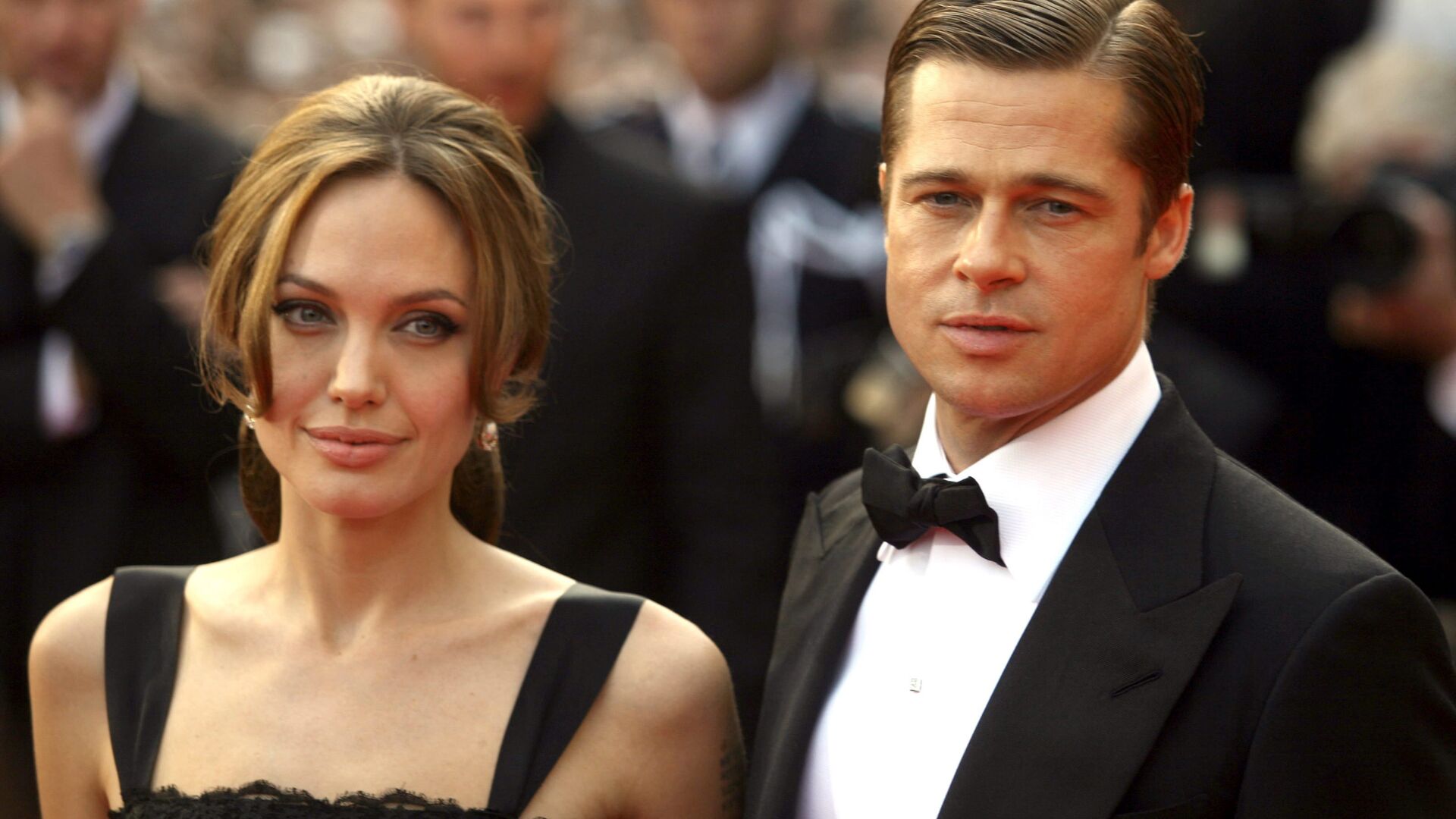 Angelina Jolie và Brad Pitt  - Sputnik Việt Nam, 1920, 18.02.2022