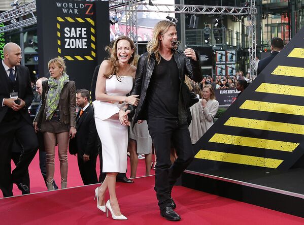 Các diễn viên Mỹ Angelina Jolie và Brad Pitt - Sputnik Việt Nam