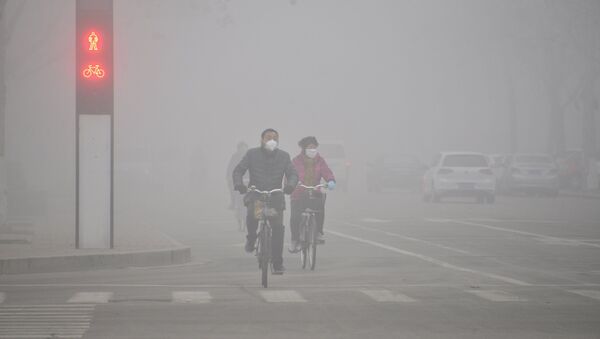 bầu không khí ô nhiễm cao độ ở Trung Quốc - Sputnik Việt Nam