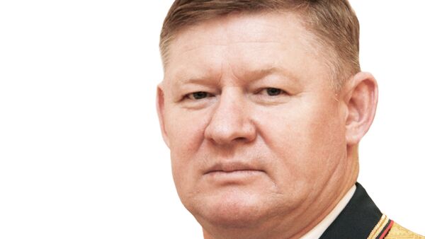 А.Сердюков, возможно, будет назначен новым командующим ВДВ - Sputnik Việt Nam