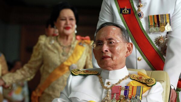 Nhà vua Thái Lan Bhumibol Adulyadej - Sputnik Việt Nam