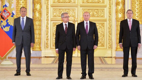 Vladimir Putin và tân Đại sứ Ba Lan tại Liên bang Nga Wlodzimierz Aleksander Marciniak - Sputnik Việt Nam
