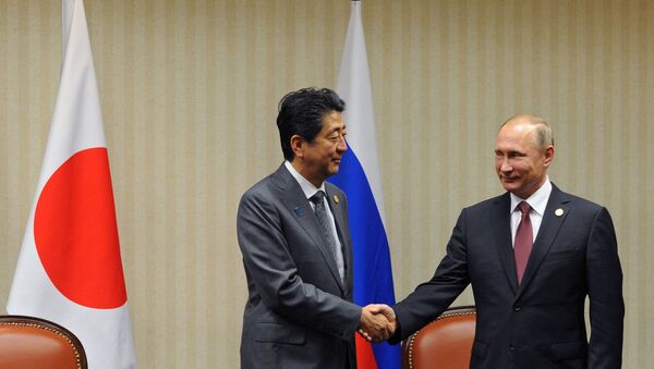 Chuyển sang gọi là bạn: Thủ tướng  Abe hứa đón chào Tổng thống Putin nồng nhiệt - Sputnik Việt Nam