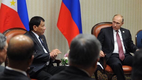 Tổng thống Philippines va Tổng thống Nga Vladimir Putin - Sputnik Việt Nam
