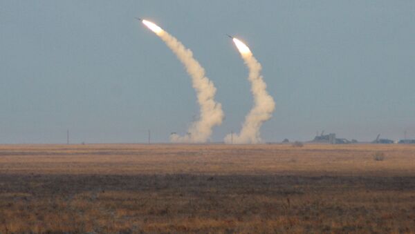 cuộc huấn luyện bắn đạn thật của Ukraina - Sputnik Việt Nam