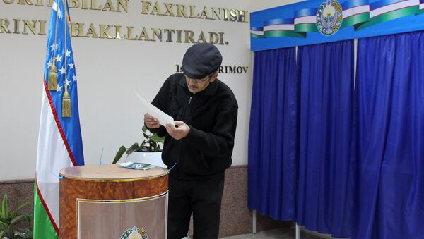 Các công dân Uzbekistan đi bỏ phiếu để bầu chọn Tổng thống mới - Sputnik Việt Nam