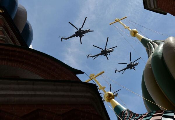 Trực thăng vận tải cường kích Mi-8 - Sputnik Việt Nam