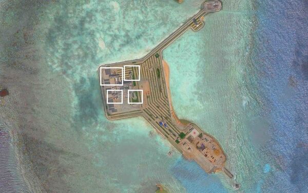 Ảnh chụp từ vệ tinh một hòn đảo trong quần đảo Trường Sa trên Biển Đông - Sputnik Việt Nam