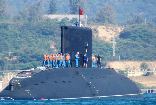 Tàu ngầm Việt Nam đầu tiên lớp Kilo 636 mang tên “Hà Nội” - Sputnik Việt Nam