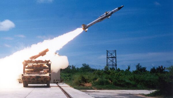 Tên lửa phòng không Ấn Độ Akash - Sputnik Việt Nam
