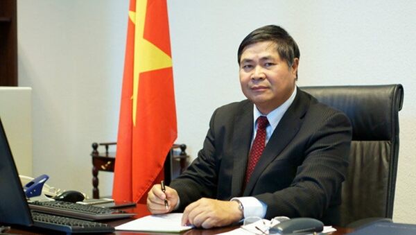 Đại sứ Việt Nam tại Đức Đoàn Xuân Hưng - Sputnik Việt Nam