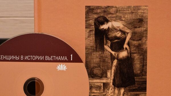 Tiểu thuyết “Lạnh lùng” là tác phẩm đầu tiên của Nhất Linh xuất hiện tại Nga trong loạt sách mới Phụ nữ trong lịch sử Việt Nam. - Sputnik Việt Nam