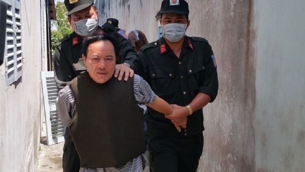 Việt Nam: Trưởng phòng Tư pháp bị cấp dưới đâm trọng thương tại cơ quan - Sputnik Việt Nam