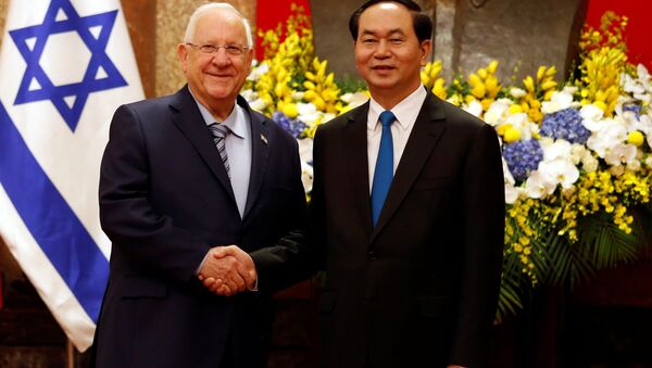 Trần Đại Quang và Tổng thống Israel Reuven Ruvi Rivlin - Sputnik Việt Nam