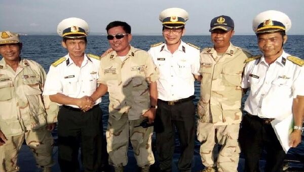 Hải quân VN tuần tra chung với Hải quân hoàng gia Campuchia - Sputnik Việt Nam