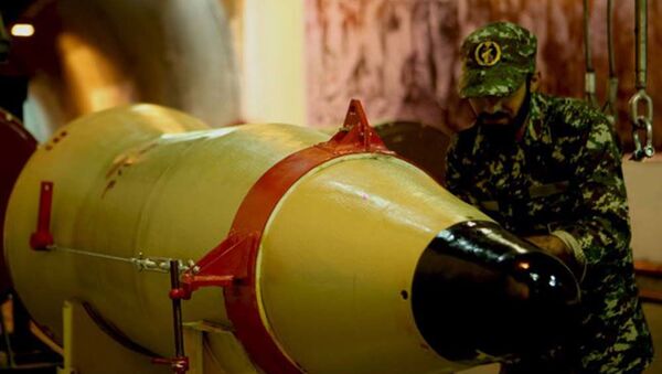 WSJ: Hoa Kỳ áp đặt trừng phạt mới với Nga và Trung Quốc vì hành động “hỗ trợ tên lửa cho Iran - Sputnik Việt Nam