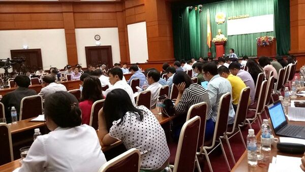 Rất đông phóng viên báo chí tham dự phiên họp báo chiều nay của Bộ Tài chính - Sputnik Việt Nam