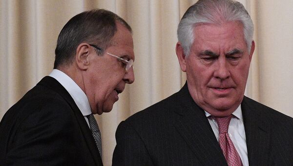 cuộc gặp giữa Ngoại trưởng Nga Sergei Lavrov và Ngoại trưởng Mỹ Rex Tillerson - Sputnik Việt Nam