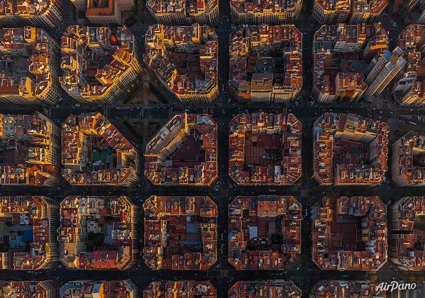Và đây là Barcelona. - Sputnik Việt Nam