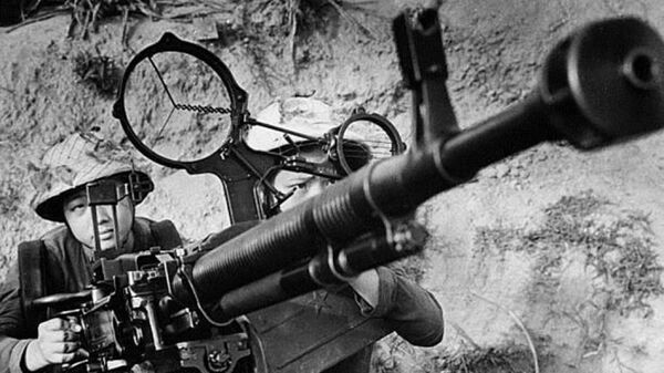Khẩu đội súng phòng không 12,7 mm trong chiến tranh Việt Nam - Sputnik Việt Nam