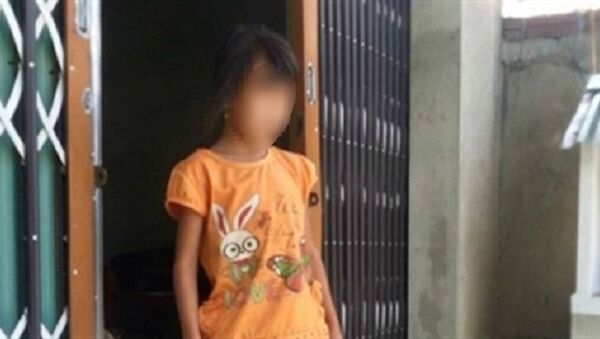 Nghi án bé gái 10 tuổi bị hàng xóm xâm hại phải nhập viện cấp cứu - Sputnik Việt Nam
