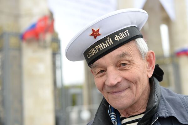 Cựu chiến binh trong ngày kỷ niệm Chiến thắng, Công viên Gorky, Moskva - Sputnik Việt Nam