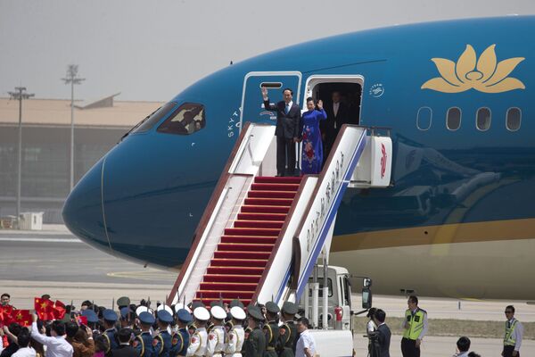 Chủ tịch nước Trần Đại Quang bắt đầu chuyến thăm Trung Quốc - Sputnik Việt Nam