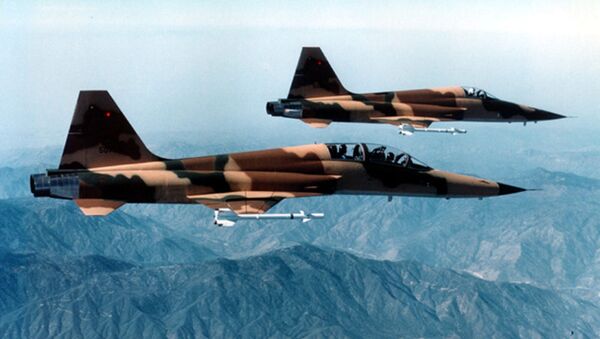 Máy bay tiêm kích chiến đấu F-5E Tiger II - Sputnik Việt Nam