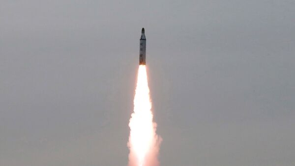 Một vụ phóng thử tên lửa của Triều Tiên - Sputnik Việt Nam