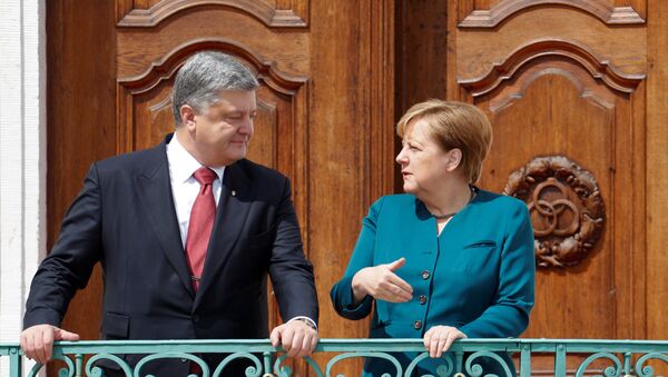 Ông Poroshenko và bà Merkel - Sputnik Việt Nam
