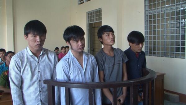 Bốn bị cáo trước tòa - Sputnik Việt Nam