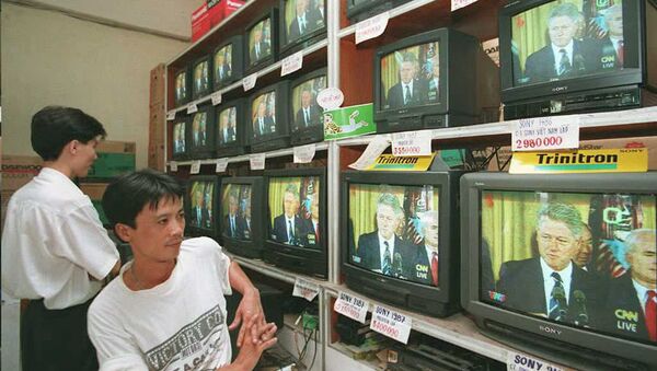 Người Việt xem tv - Sputnik Việt Nam