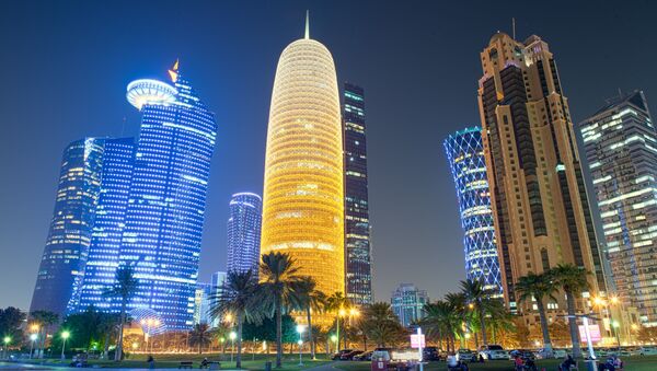 Ночной вид столицы Катара Дохи - Sputnik Việt Nam