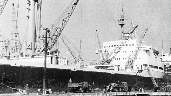 Tàu Liên Xô trong cảng Hải Phòng - Sputnik Việt Nam