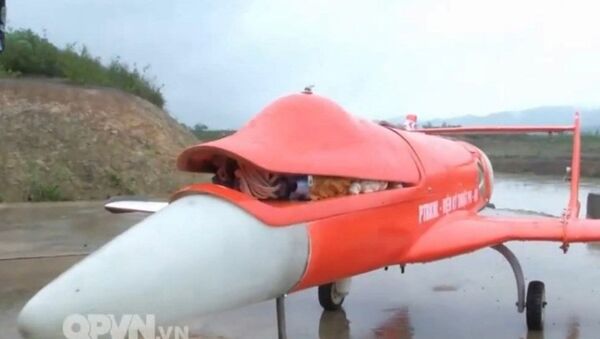 Máy bay không người lái UAV2 tốc độ cao của Quân đội Việt Nam - Sputnik Việt Nam