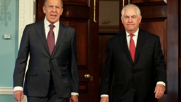 Ngoại trưởng Nga Sergei Lavrov và Ngoại trưởng Mỹ Rex Tillerson - Sputnik Việt Nam