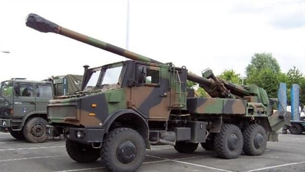 Pháo tự hành CAESAR 155 mm của Quân đội Pháp do Tập đoàn Nexter sản xuất - Sputnik Việt Nam
