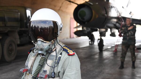 Сирийские ВВС возобновили вылеты с аэродрома Шайрат - Sputnik Việt Nam