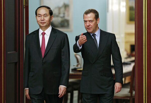 Thủ tướng Nga Dmitry Medvedev đón tiếp Chủ tịch Việt Nam Trần Đại Quang - Sputnik Việt Nam
