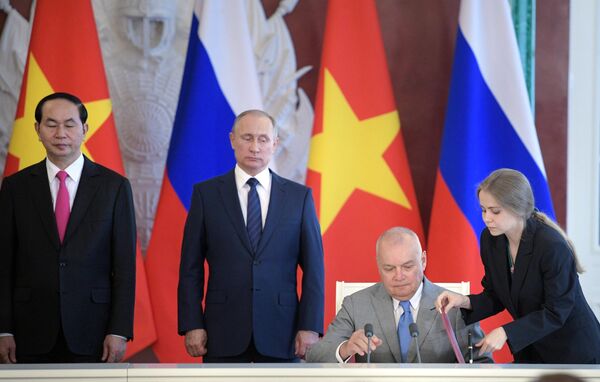 Sputnik củng cố quan hệ với cơ quan truyền thông hàng đầu của Việt Nam Sputnik củng cố quan hệ với cơ quan truyền thông hàng đầu của Việt Nam - Sputnik Việt Nam