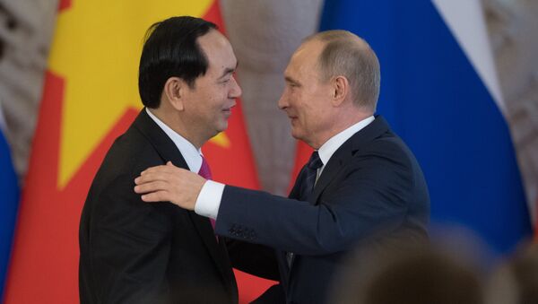 Cuộc hội đàm giữa hai nhà lãnh đạo Vladimir Putin và Trần Đại Quang trong điện Kremlin - Sputnik Việt Nam
