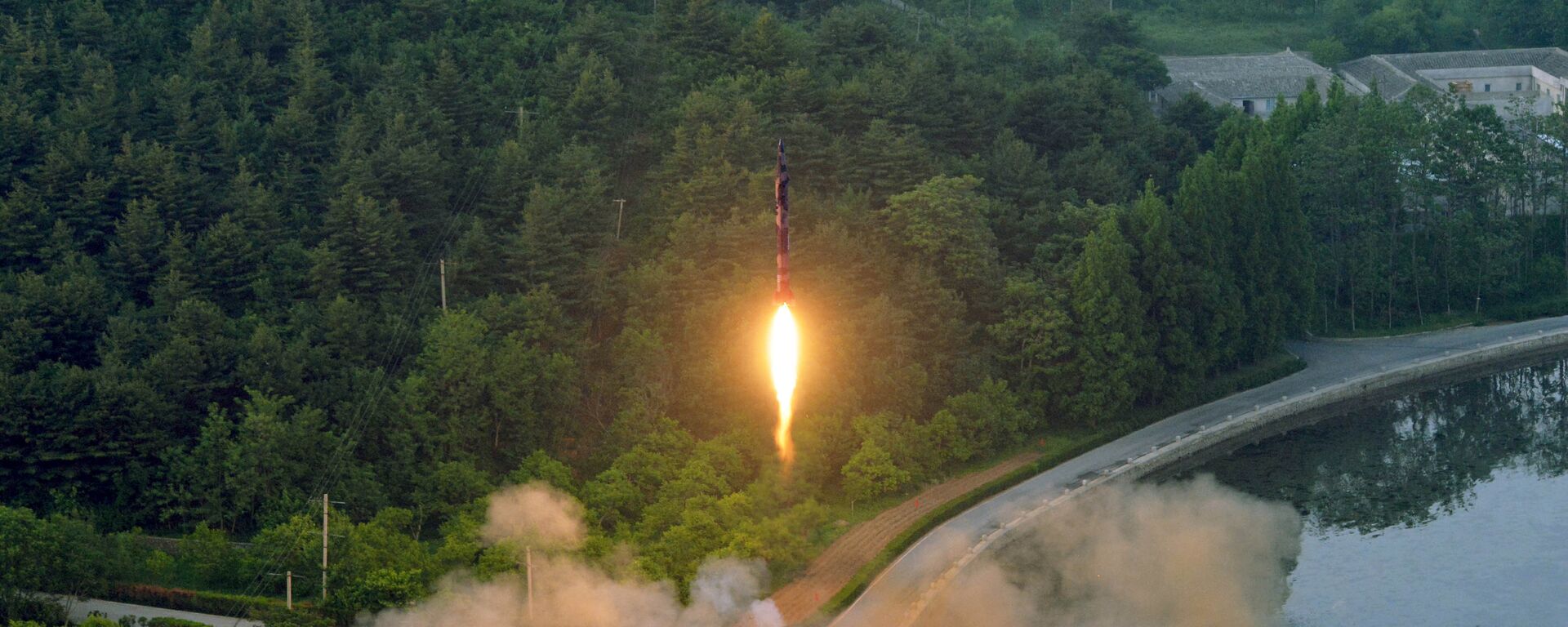  Bắc Triều Tiên phóng tên lửa  - Sputnik Việt Nam, 1920, 29.09.2021