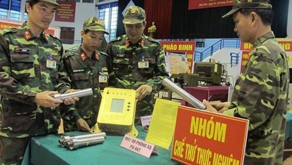 Sản phẩm máy đo phóng xạ PX-6KT do Viện Hóa học-Môi trường quân sự (Binh chủng Hóa học) nghiên cứu - Sputnik Việt Nam