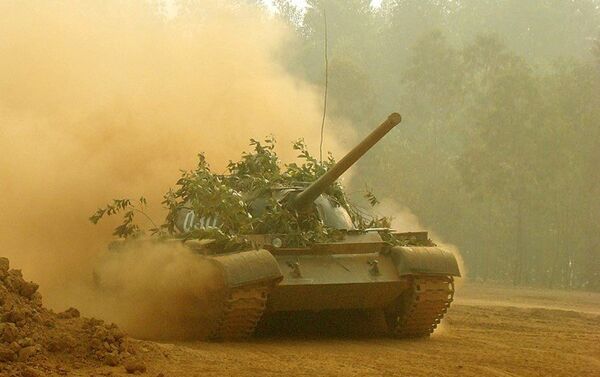 Đứng thứ nhì là các xe tăng Type 59 do Trung Quốc sản xuất theo mẫu T-54B của Liên Xô. Cơ bản thì Type 59 so với T-54 hầu như không có mấy khác biệt về ngoại hình cũng như tính năng kỹ chiến thuật. - Sputnik Việt Nam