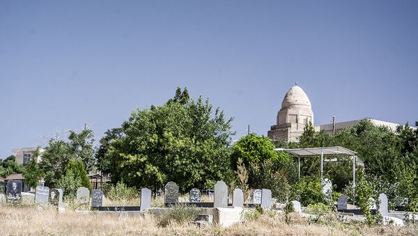 Гробница Увайс аль-Карани в иранском городе Керманшах - Sputnik Việt Nam