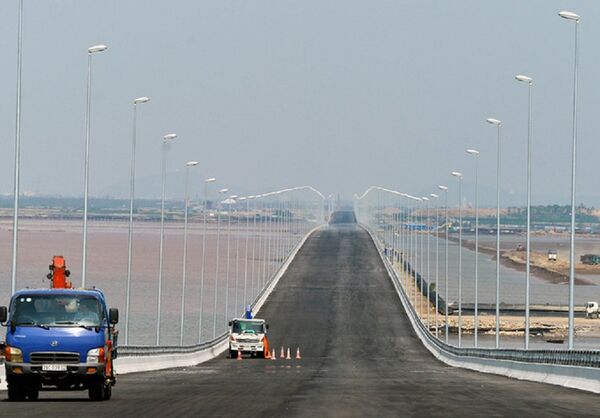 Dự án đường ô tô vượt biển Tân Vũ - Lạch Huyện (Hải Phòng) lộ nhiều sai sót kỹ thuật. Dự án đường ô tô vượt biển Tân Vũ - Lạch Huyện (Hải Phòng) lộ nhiều sai sót kỹ thuật. - Sputnik Việt Nam
